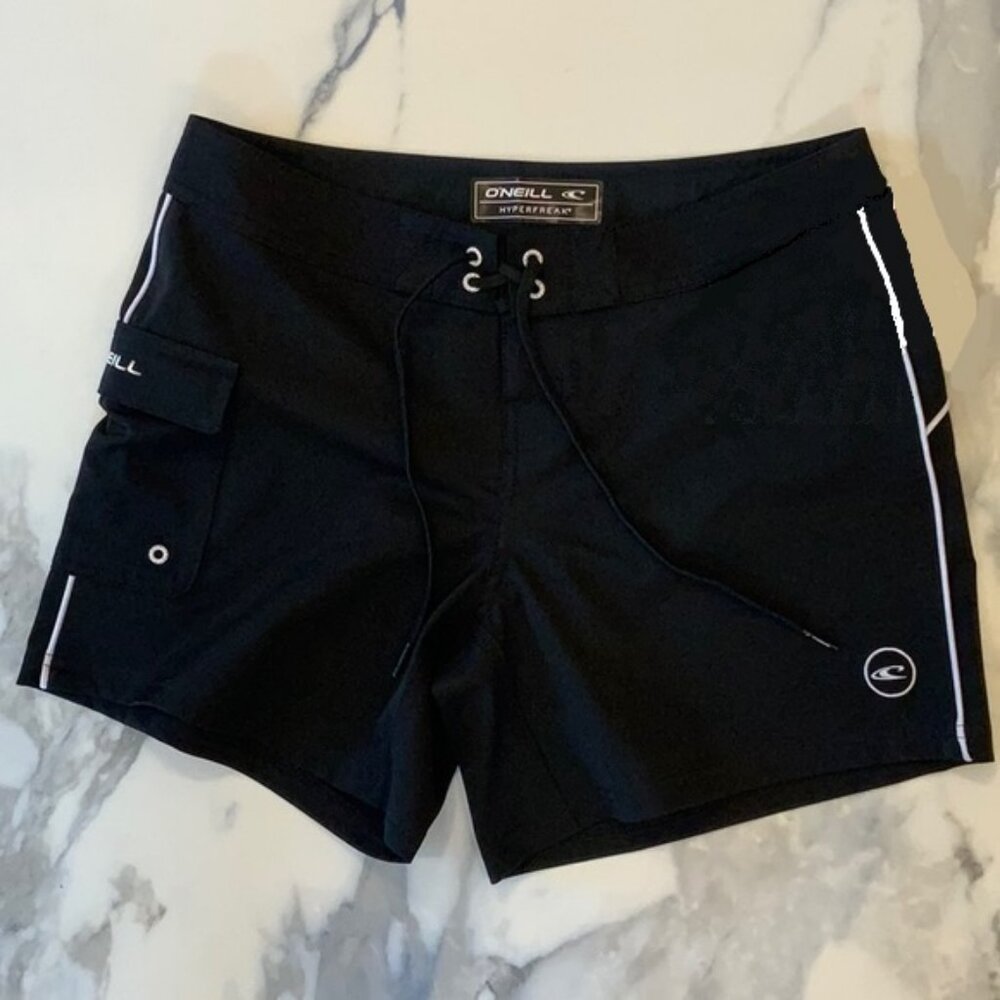 NWOT O’Neill Saltwater Solids Board Shorts